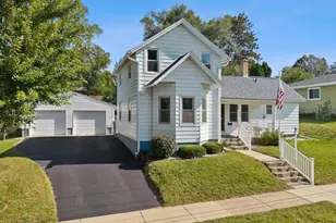 317 River St, Portage, WI 53901 - Photo 1