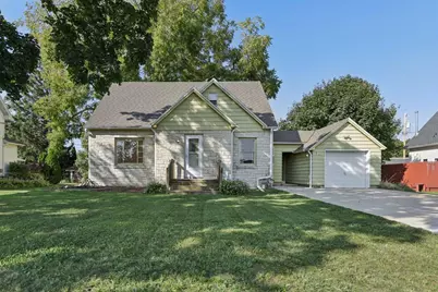 221 Ellickson Street, Arlington, WI 53911 - Photo 1