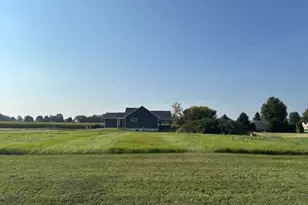 441 Midway St, Juneau, WI 53039 - Photo 1