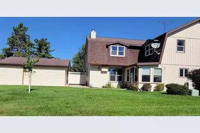 206 Saddle Ridge, Portage, WI 53901 - Photo 1