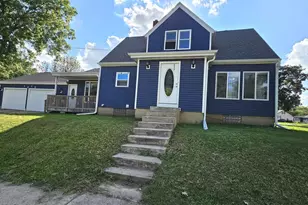 1415 Frederick St, Janesville, WI 53548 - Photo 1