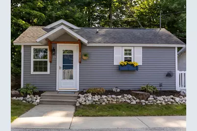 19 S Lansing Avenue, Sturgeon Bay, WI 54235 - Photo 1