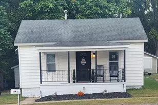 61 Church St, Montello, WI 53949 - Photo 1