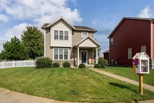 1142 O'Keeffe Ave, Sun Prairie, WI 53590 - Photo 1