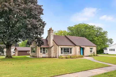 249 E Liberty Street, Berlin, WI 54923 - Photo 1