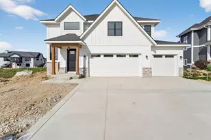 4150 Hanover Dr, DeForest, WI 53532 - Photo 1