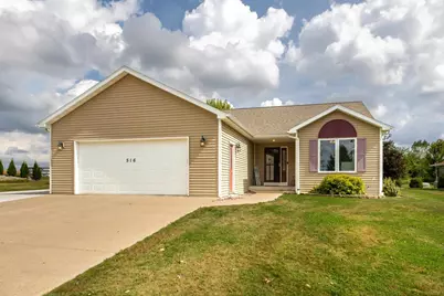 516 S Lincoln Street, Cuba City, WI 53807 - Photo 1