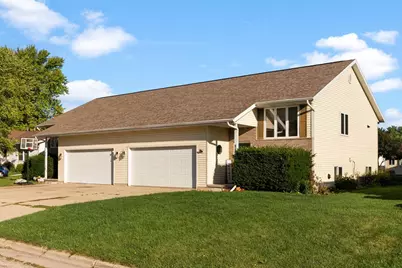 515-519 Bayfield Drive, Jefferson, WI 53549 - Photo 1