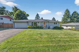 216 Sanford Dr, DeForest, WI 53532 - Photo 1