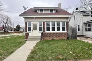 757 Vine St, Beloit, WI 53511 - Photo 1