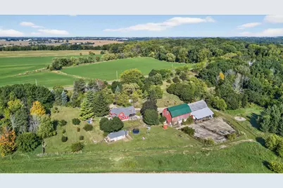 5010 Ridge Road, Deerfield, WI 53531 - Photo 1