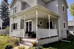 152 Linn St, Janesville, WI 53548 - Photo 1