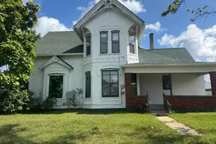 502 E Conant St St, Portage, WI 53901 - Photo 1