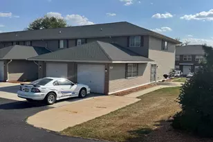 1935 Lafayette Dr, Janesville, WI 53546 - Photo 1