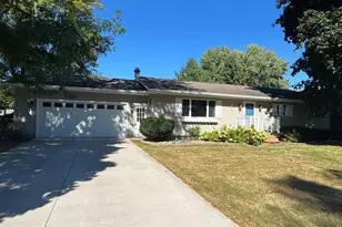 1234 W Cir Dr, Beaver Dam, WI 53916 - Photo 1