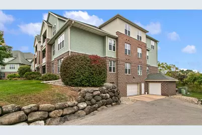 5470 Caddis Bend #102, Fitchburg, WI 53711 - Photo 1