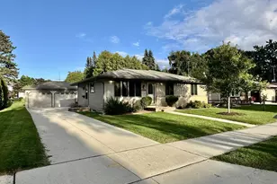 2635 N 30th St, Sheboygan, WI 53083 - Photo 1