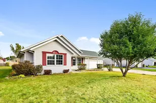 2708 Omaha Dr, Janesville, WI 53546 - Photo 1