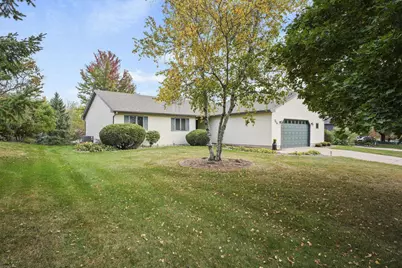 714 Cresthaven Drive, Cottage Grove, WI 53527 - Photo 1