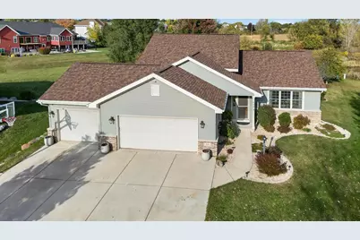 415 Coyle Parkway, Cottage Grove, WI 53527 - Photo 1