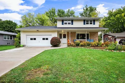 916 Ring Street, Sun Prairie, WI 53590 - Photo 1