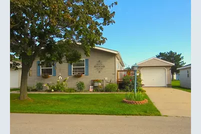 532 Harbor Heights Drive, Racine, WI 53185 - Photo 1