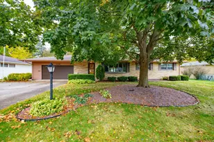 1118 N Pontiac Dr, Janesville, WI 53545 - Photo 1