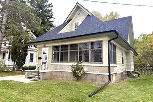 307 S University Ave, Beaver Dam, WI 53916 - Photo 1