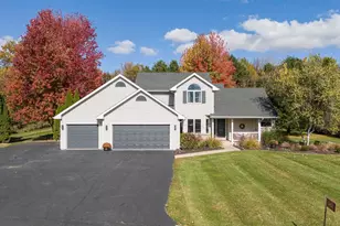 6832 W Wood Ridge Dr, Janesville, WI 53548 - Photo 1