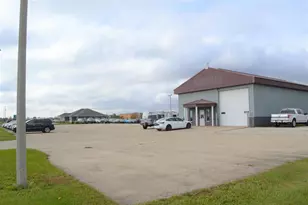 404 Shaler Dr, Waupun, WI 53963 - Photo 1