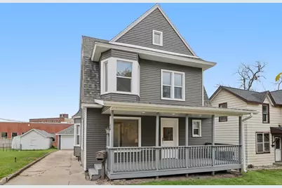 214 W Pleasant Street, Portage, WI 53901 - Photo 1