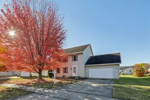 633 Stonehaven Dr, Sun Prairie, WI 53590 - Photo 1