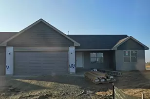 3658 Night Hawk Dr, Beloit, WI 53511 - Photo 1