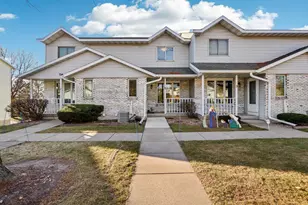 714 Mesta Ln, Madison, WI 53704 - Photo 1