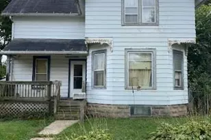 146 W North St, Jefferson, WI 53549 - Photo 1