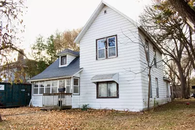 413 N Wisconsin Avenue, Muscoda,  53573 - Photo 1