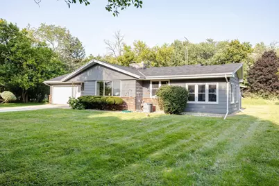 312 N Lapham Peak Road, Delafield, WI 53018 - Photo 1