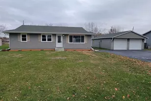 2449 S Dewey Ave, Beloit, WI 53511 - Photo 1