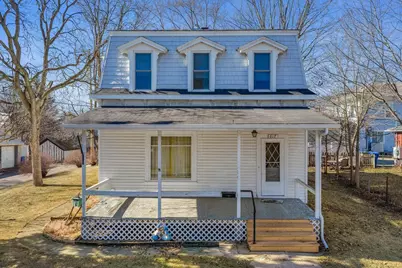 617 East Street, Baraboo, WI 53913 - Photo 1