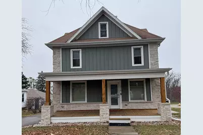 316 W Main Street, Mount Horeb, WI 53572 - Photo 1