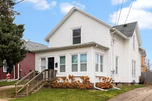 143 Columbus St, Sun Prairie, WI 53590 - Photo 1