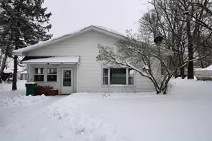218 Dawson Ave, Beloit, WI 53511 - Photo 1