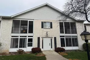 1518 Golf View Rd, Madison, WI 53704 - Photo 1