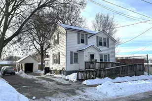 514 Locust St, Beloit, WI 53511 - Photo 1