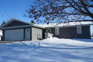 472 Jones Dr, Randolph, WI 53956 - Photo 1