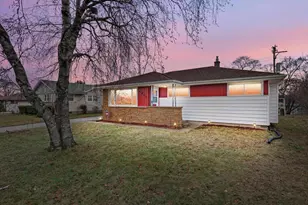 5405 W Hemlock Rd, Milwaukee, WI 53223 - Photo 1