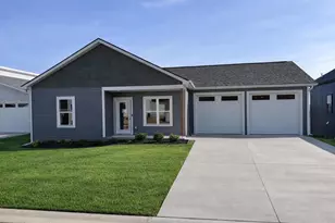 125 Lupine Ave, Poynette, WI 53955 - Photo 1