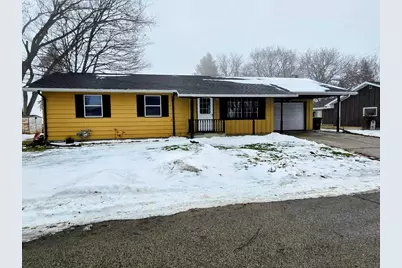 106 Fairview Court, Fairwater, WI 53931 - Photo 1