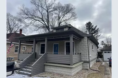 339 E Richland Street, Lone Rock, WI 53556 - Photo 1