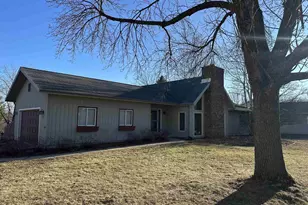 1 Maple View Ct, Madison, WI 53719 - Photo 1